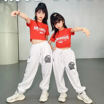 Нови Детски костюми за състезателни танци в стил хип-хоп, червени съкратен върхове, Свободни бели панталони, костюм за джаз изпълнения, дрехи за рейва на сцената DQS12519